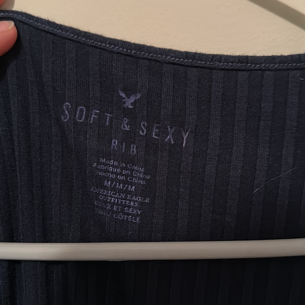Americsn eagle soft & sexy crop top - Picture 3 of 3